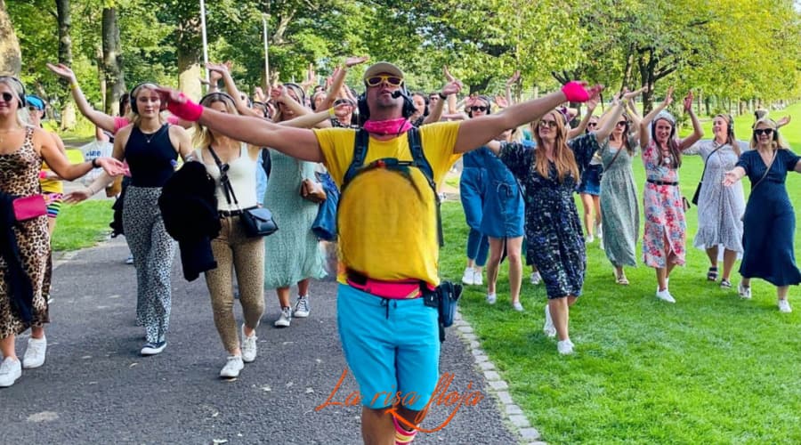 Risoterapia en parques y jardines 1 - Risoterapia en parques y jardines de Barcelona